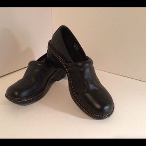 Sonoma life style black clogs slip on size 9